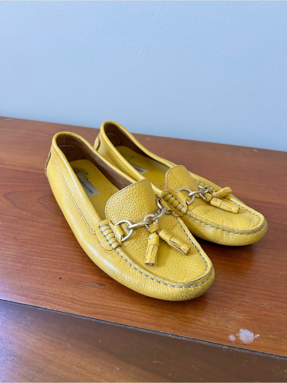 Saks Fifth Avenue Yellow Leather Tassel Loafers 7.5